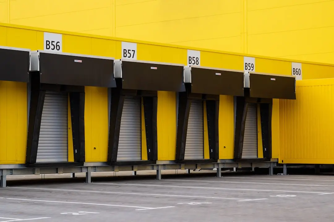 commercial-storage-units-complete-guide-image | Sky Point Crane commercial storage units near me