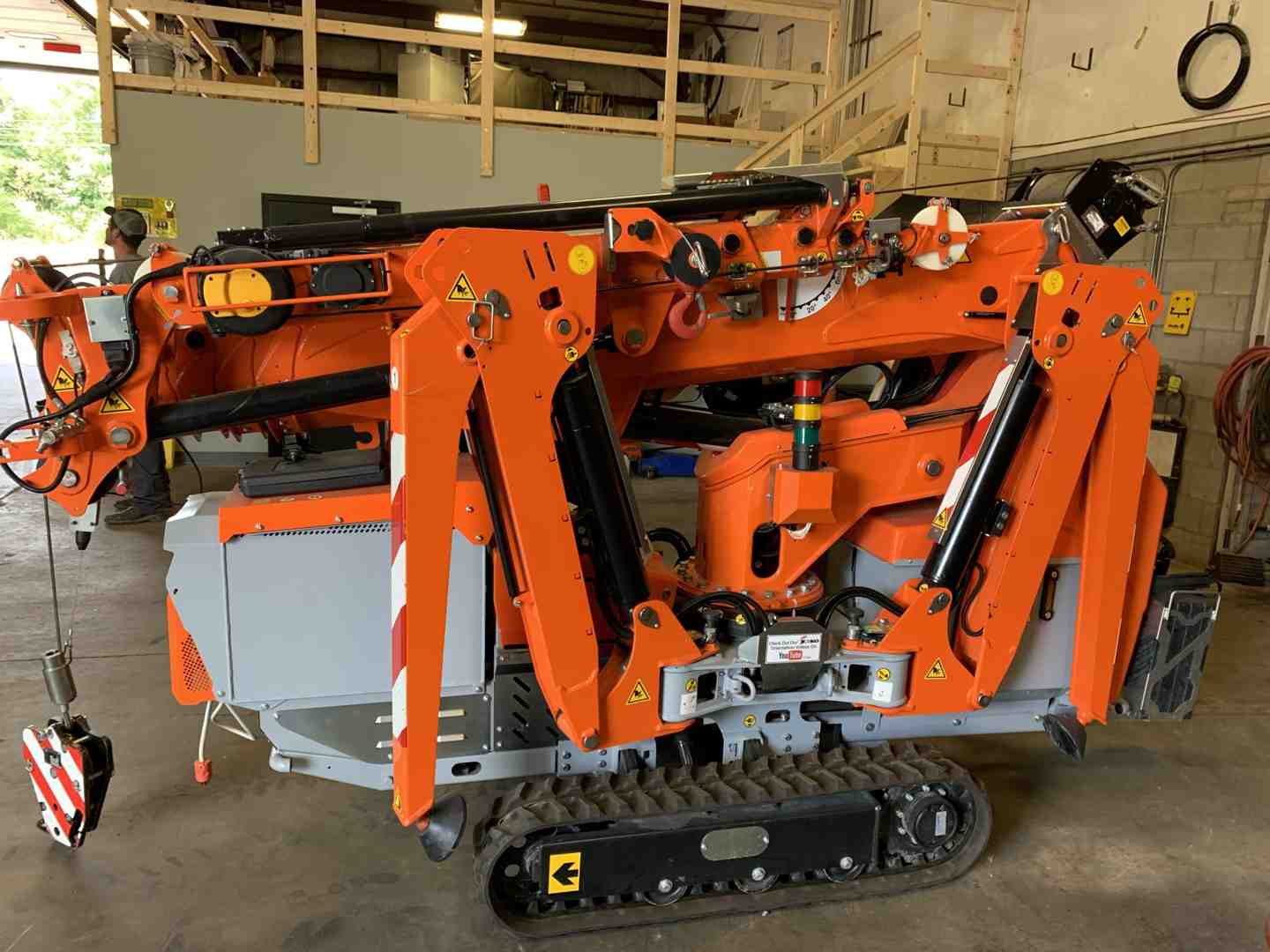 spider crawler crane